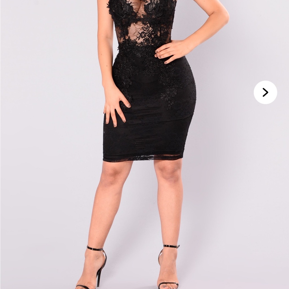 Elegant Black Lace Dress
